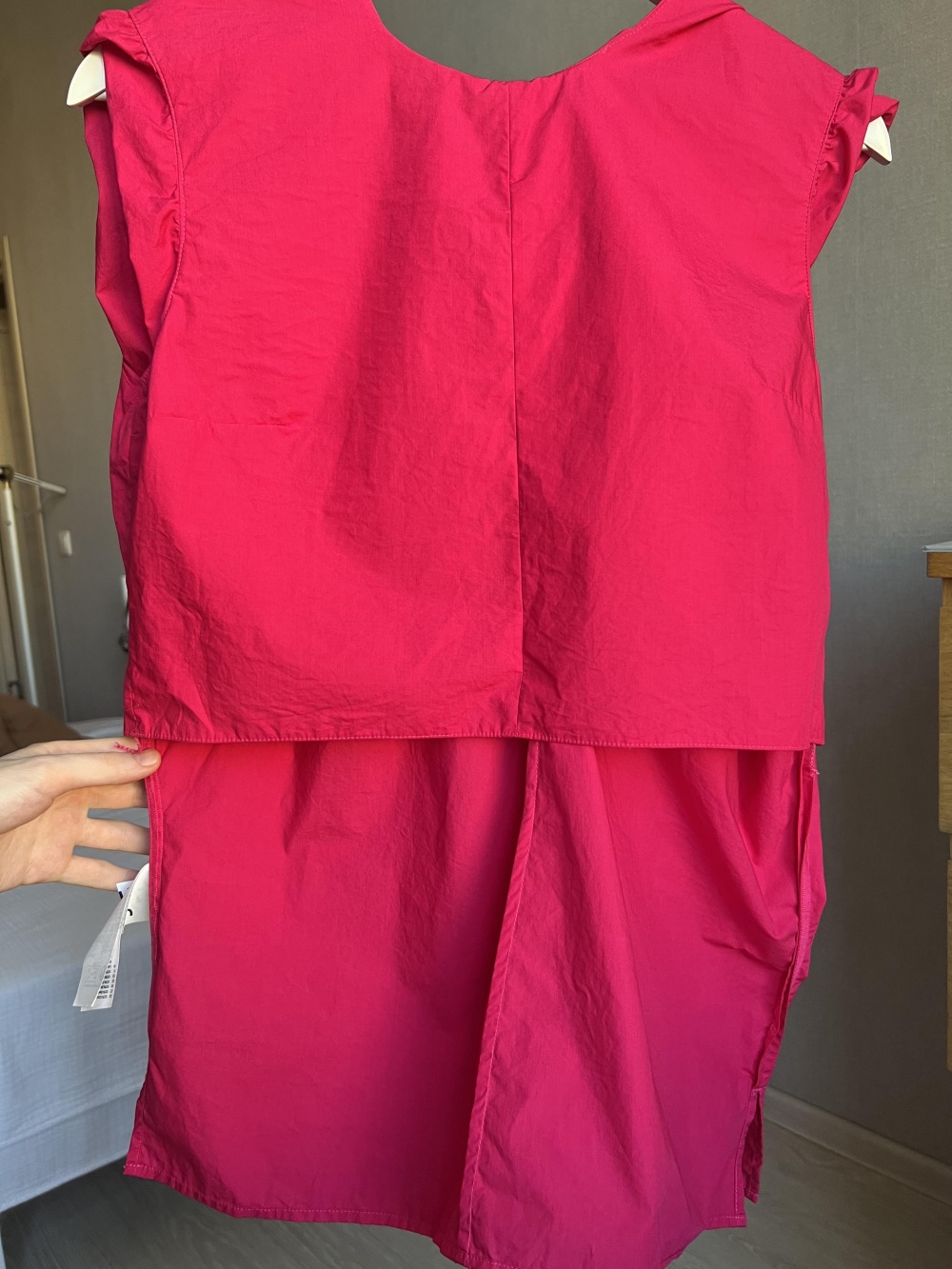 Топ COS (EUR 40, RUS 46, M)