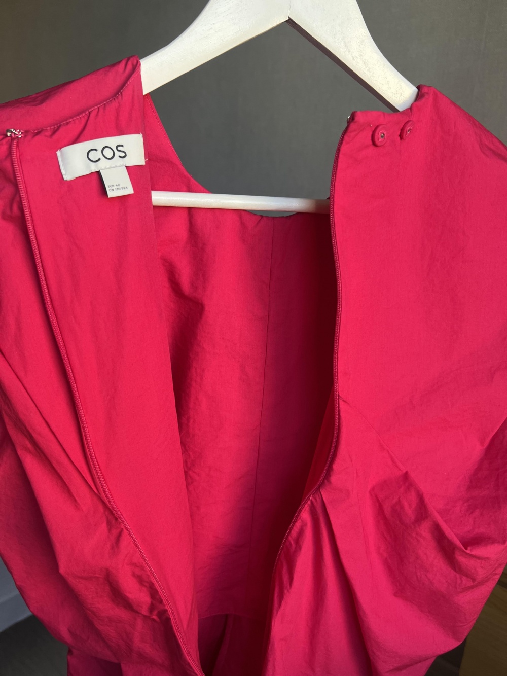 Топ COS (EUR 40, RUS 46, M)