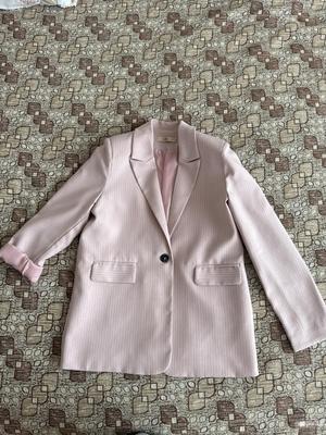 Пиджак женский 44