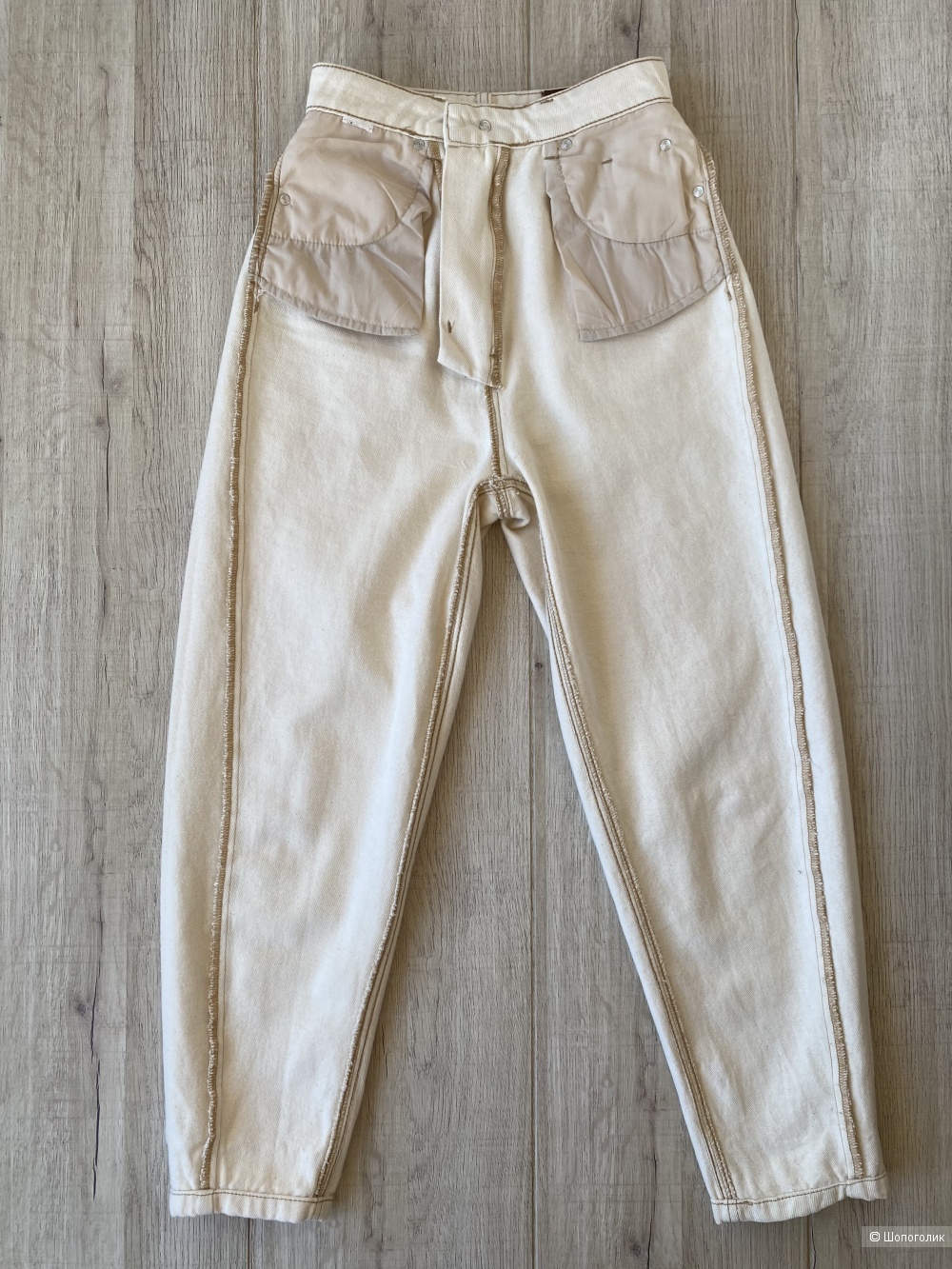 Джинсы бананы Stradivarius р.XS