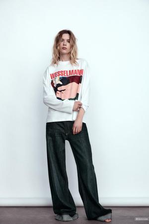 Свитшот   Tom Wesselmann x Zara, размер S