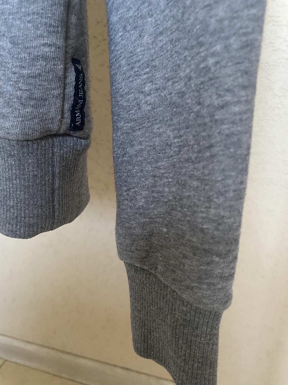 Свитшот “Armani jeans”  S (XS), 40 (it.)
