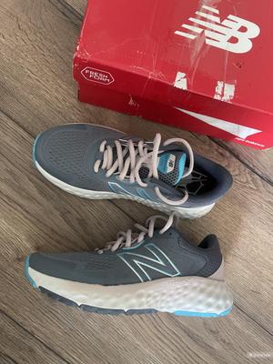 Кроссовки New Balance 36,5 размер