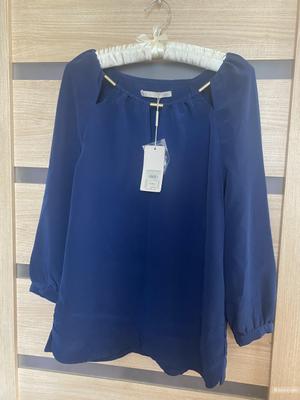 Блузка новая Испания.44