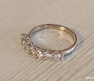 Кольцо MODIAN серебро 925,  муассанит. Размер 18