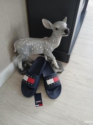 Сланцы Tommy Hilfiger р.40