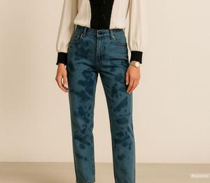 Джинсы DKNY, размер М, L, пояс 39