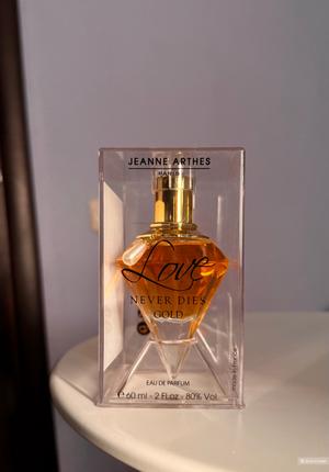 Парфюмерная вода Jeanne Arthes Love never dies gold 60 мл