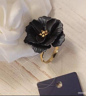 Кольцо "Pearl Navy" Fleur de Lys. Размер 16-19