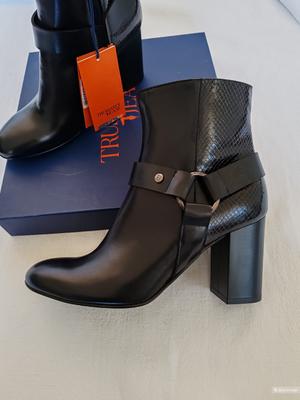 Ботинки / ботильоны Trussardi, размер 38 - 39
