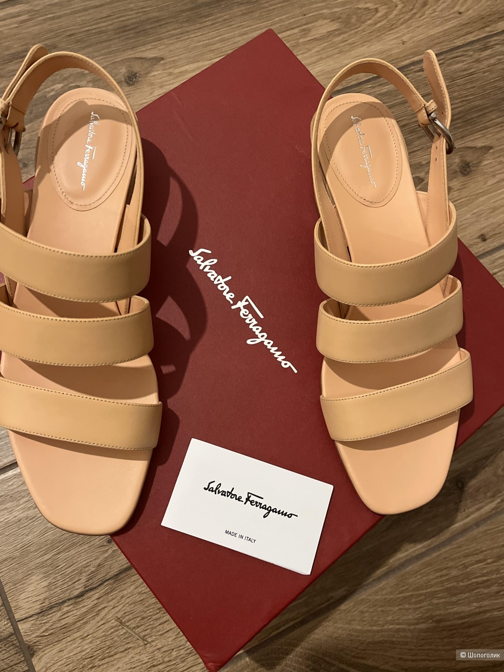 Босоножки Salvatore Ferragamo , р.41,5