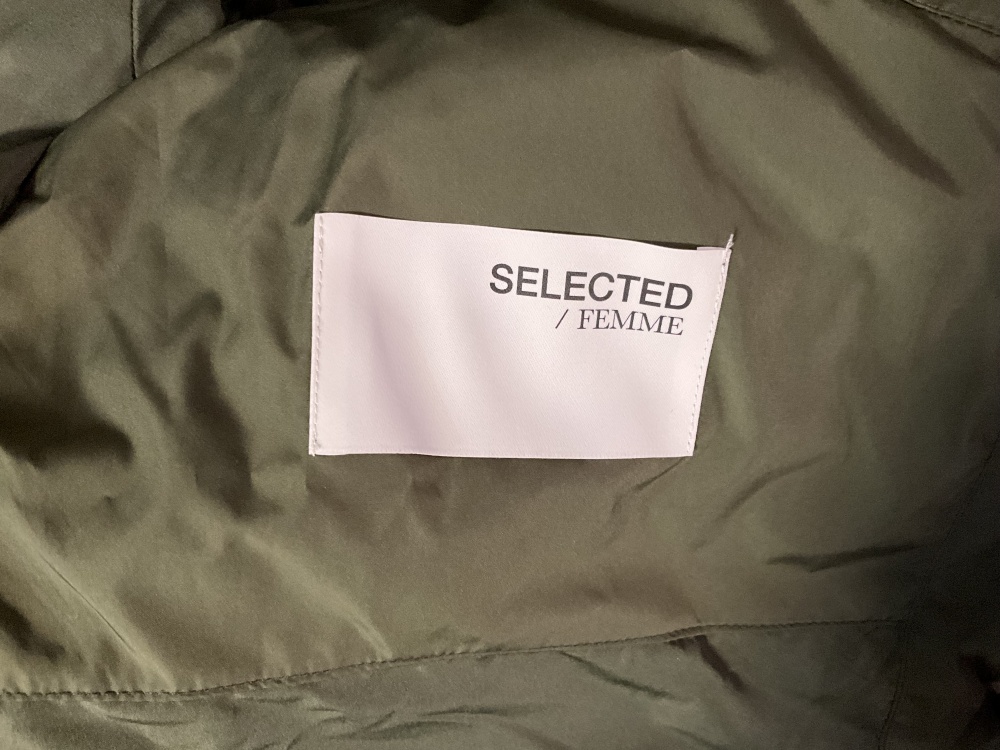 Куртка (пуховик) selected femme, eur 38, рус. 44-46