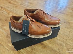 Ботинки брогги туфли Tommy Hilfiger 39
