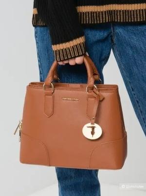 Сумка Trussardi