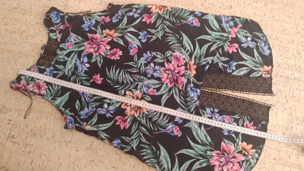 Топ PRIMARK р. 48/50