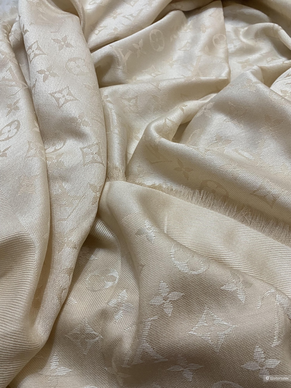 Новая шаль Louis Vuitton M78144/ 139*139