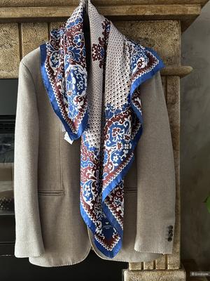 Шелковый платок Max Mara Weekend 90х90 см.