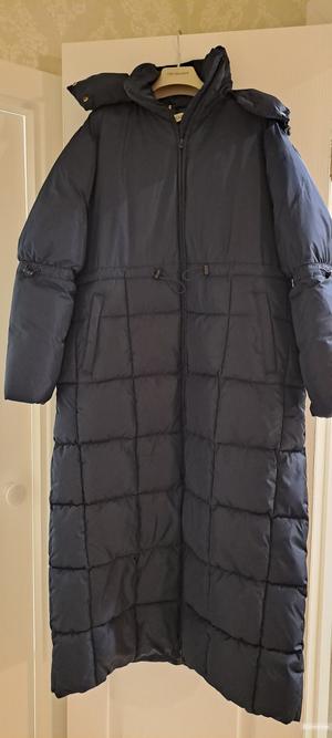 Пуховик Trussardi 46 it(48-50 русский)