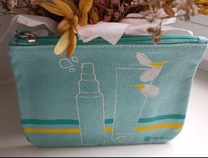 Косметичка Yves Rocher