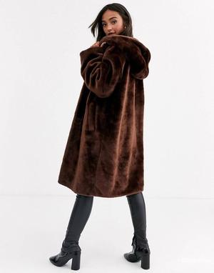 Шуба с капюшоном Аsos / 50