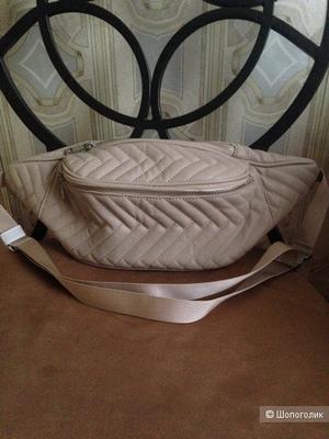 Поясная сумка-бананка ASOS