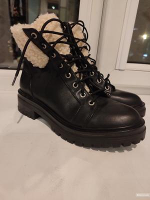 Ботинки Kenneth Cole размер 6.5(37)