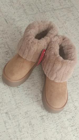 Ботинки XTI  р. 36/37