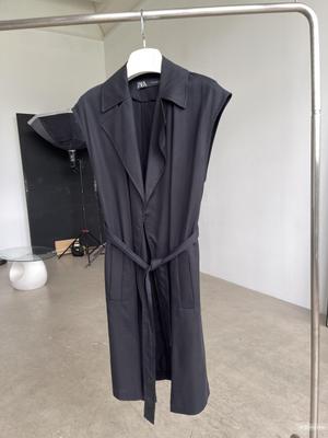 Жилет Zara S