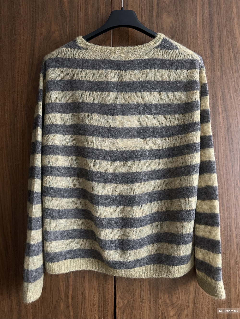 Свитер eleven +-. INT One size (42/44/46 RU)