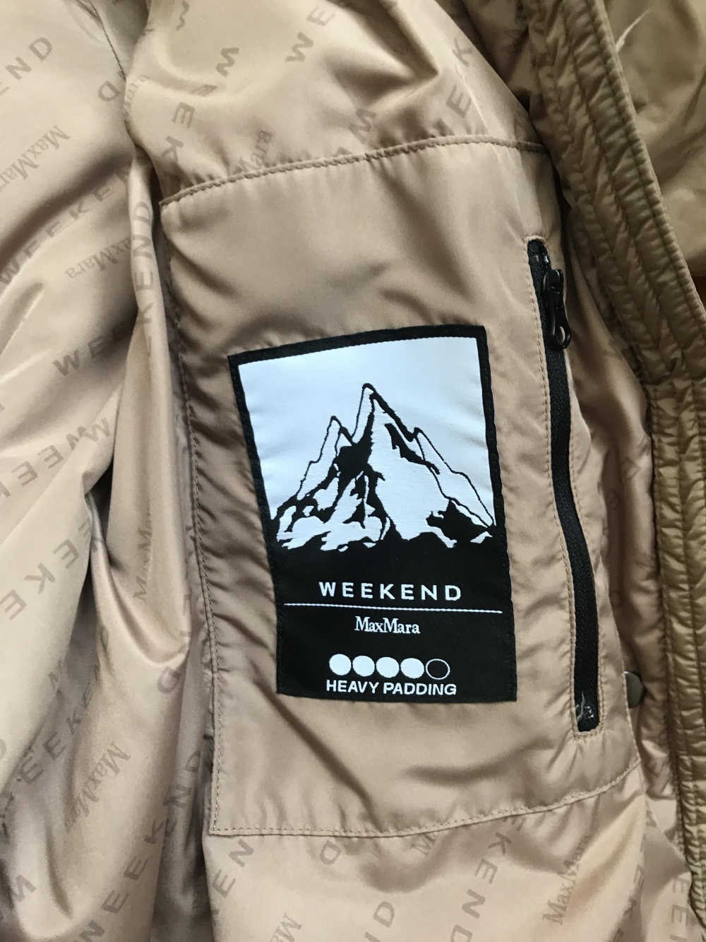 Пуховик Max Mara Weekend 42IT