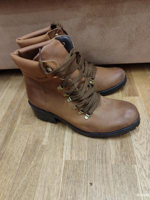 Кожаные ботинки  Steve Madden размер 11 us