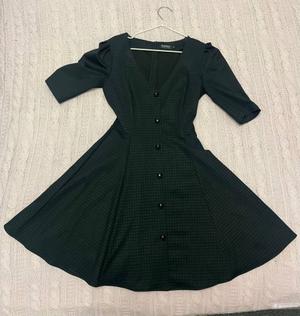 Платье 44 черное в клеточку