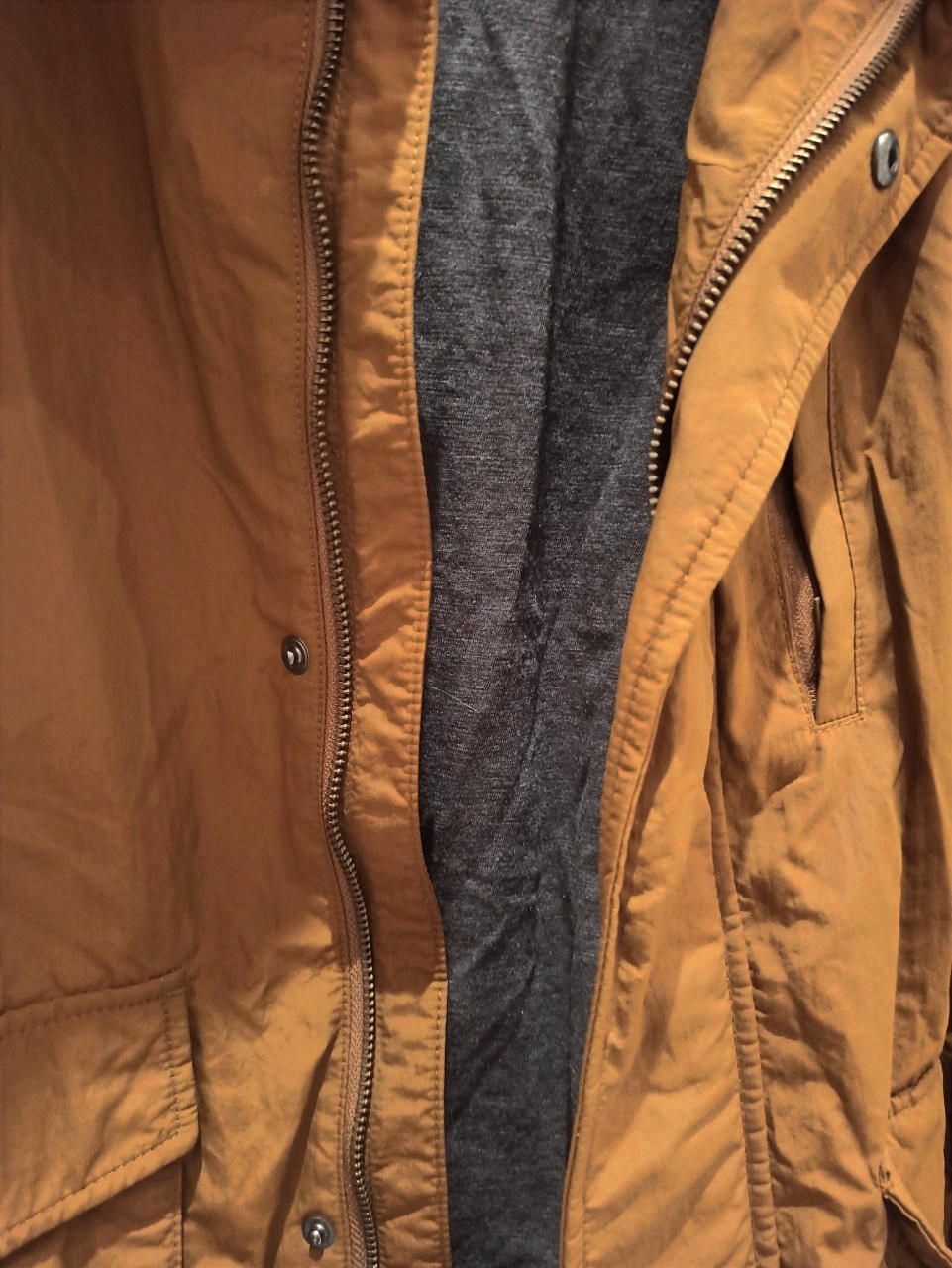 Мужская куртка ветровка Uniqlo M