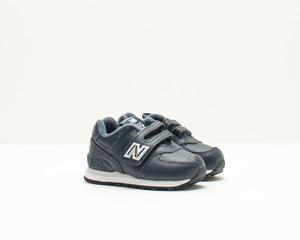 Кроссовки New Balance р26-27