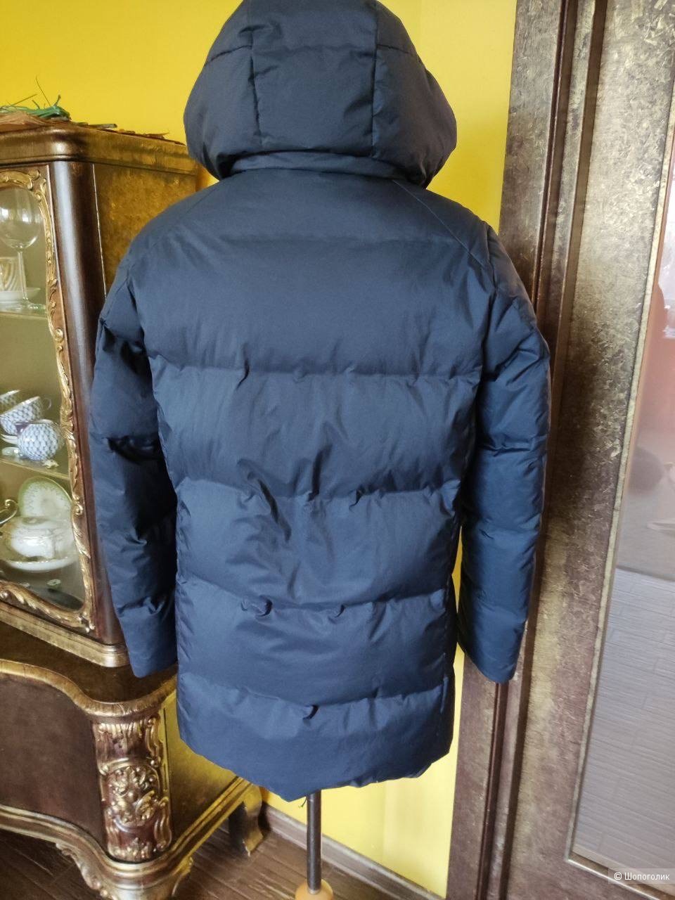 Пуховик мужской Uniqlo, размер S.