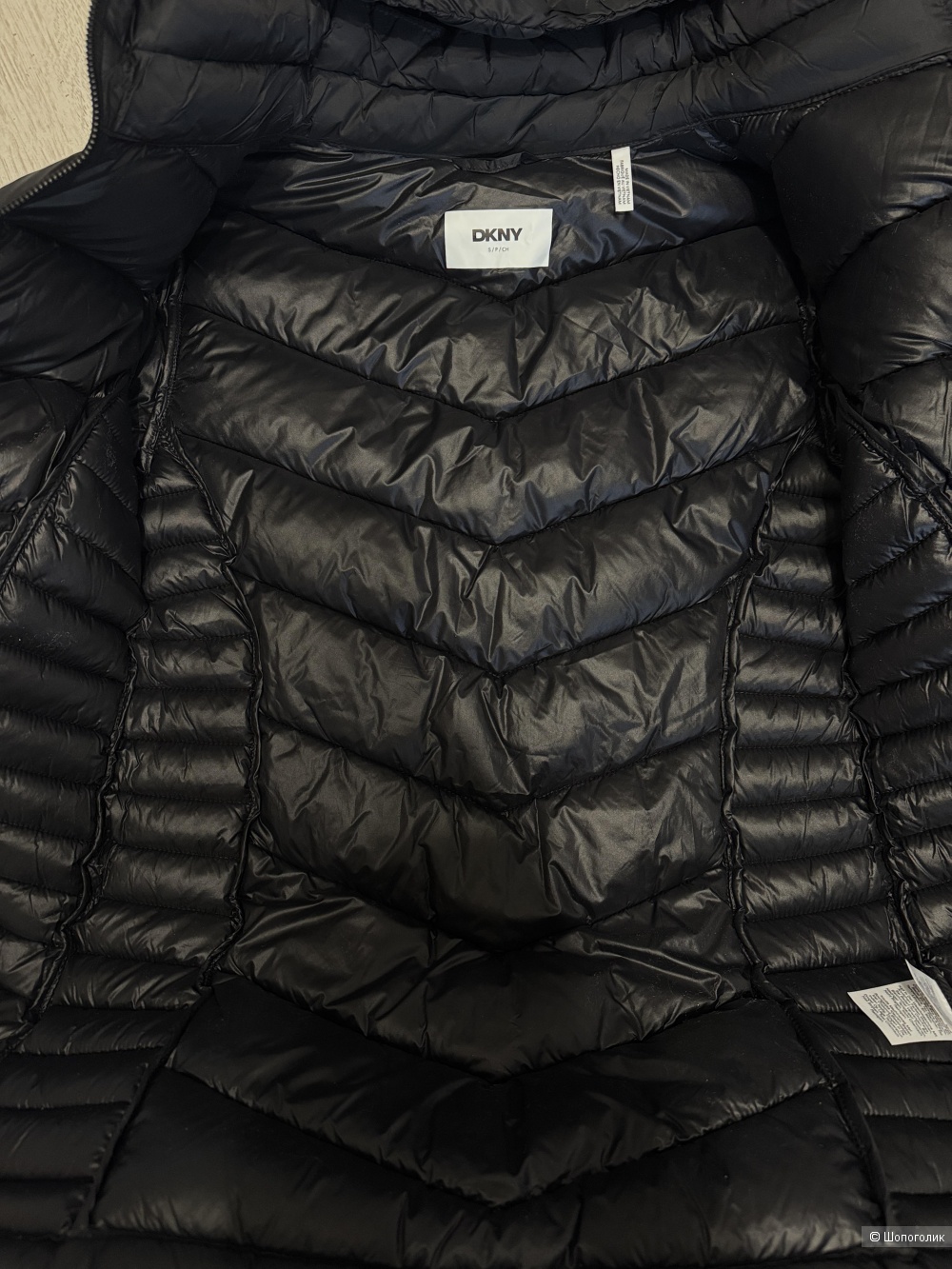 Пуховик куртка DKNY, S