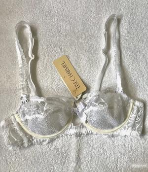 Бюстгальтер LISE CHARMEL. INT 70/US 32/FR 85