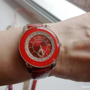Часы Swarovski кварцевые