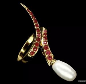 Серебряное кольцо с натуральными рубинами и жемчугом