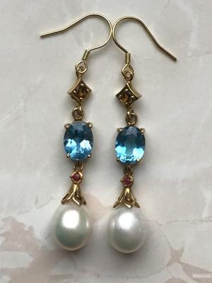 Серебряные серьги с голубым топазом, жемчугом