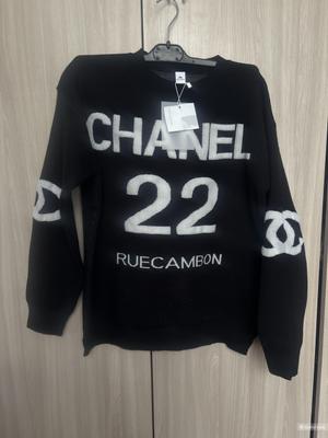 Джемпер в стиле Chanel, размер 46-48