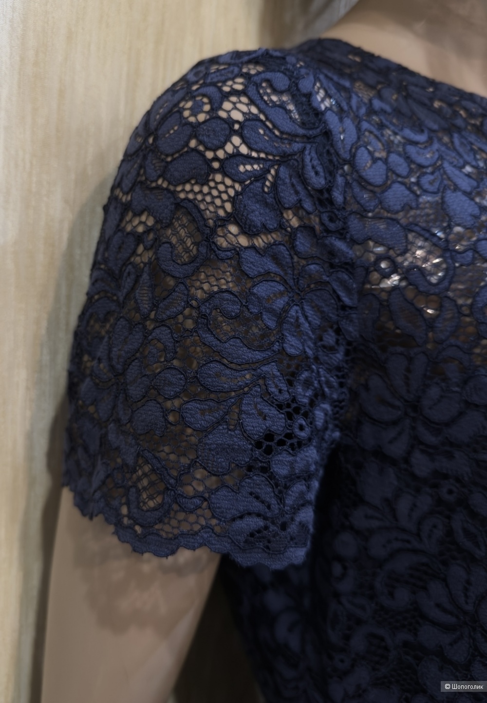 Платье Escada маркировка 40