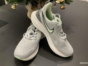 Кроссовки женские Nike 38 размер