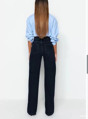 Джинсы Trendyol р.40