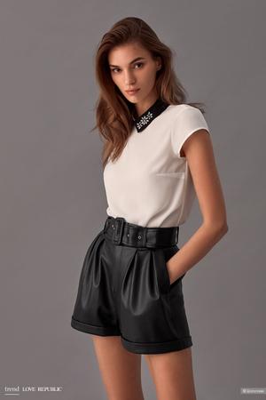 Шорты из экокожи Trend LOVE REPUBLIC Размер EUR 36 / RUS 42/ 170-84-92/42