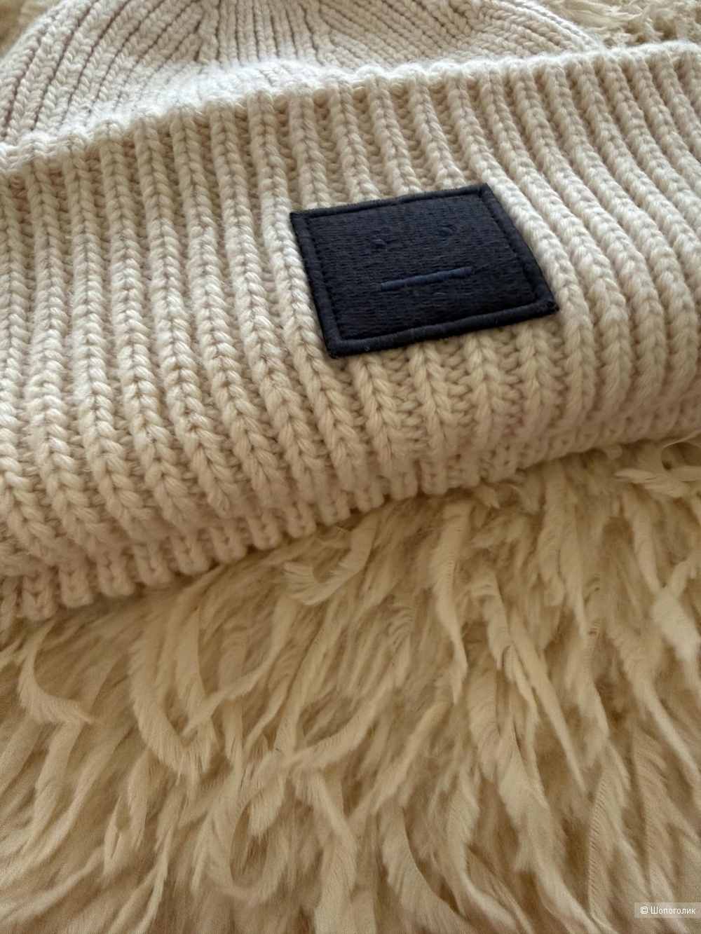 Шапка Acne studios размер 56