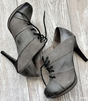 Ботильоны кожаные Carnaby, р.36