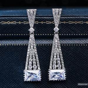 Серьги с муассанитами, бренд Nota-Gold