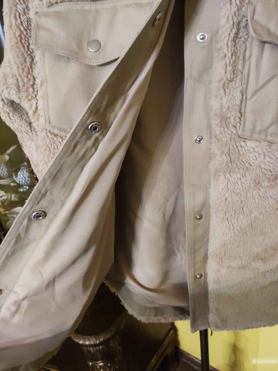 Куртка из экомеха Vila, размер L.