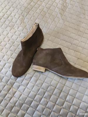 Ботильоны из замши Giorgio Picino, размер 40 на 39.